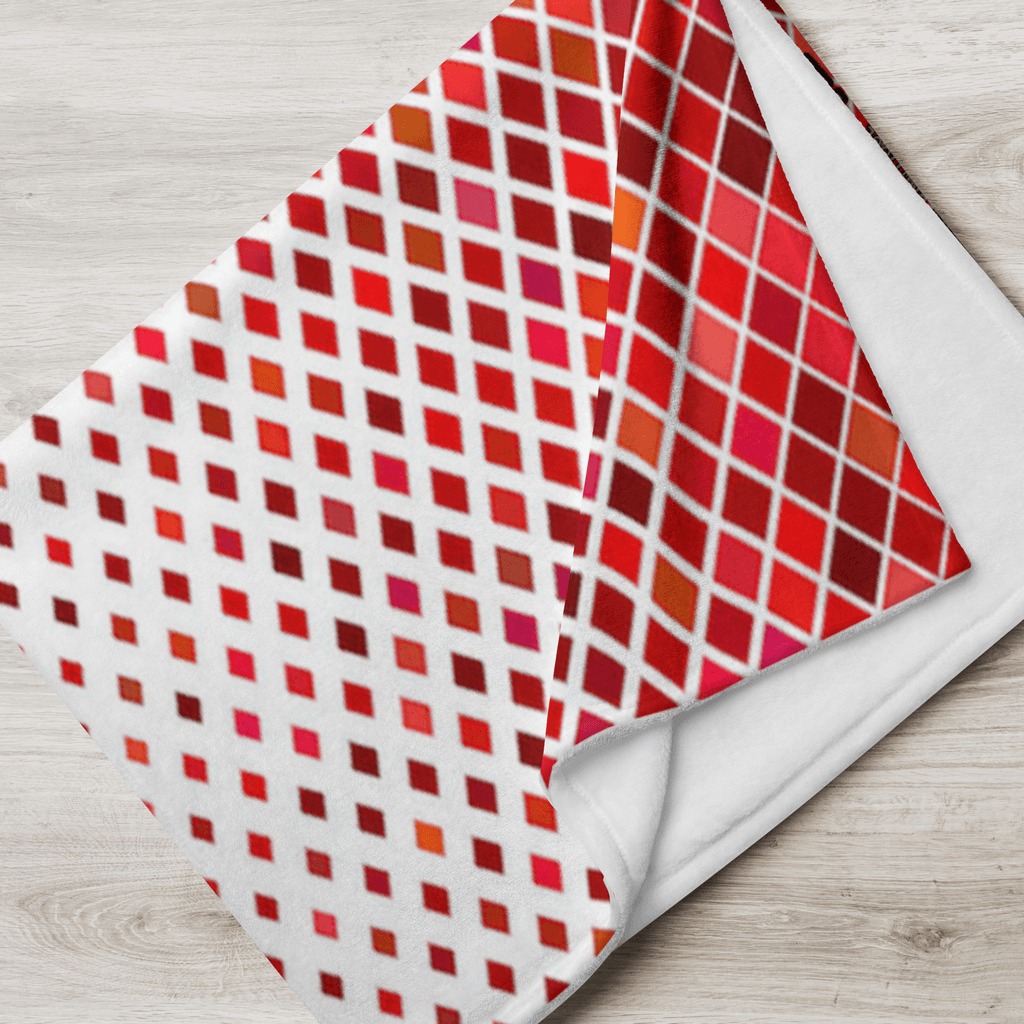 The Screamin' Tee Blanket | Ruby